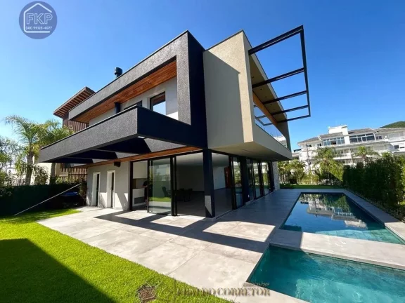 Imagem Casa Alto Padrão 5 Suítes!