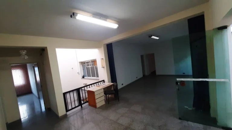 Imagem Locação de prédio comercial no centro de Bragança Paulista