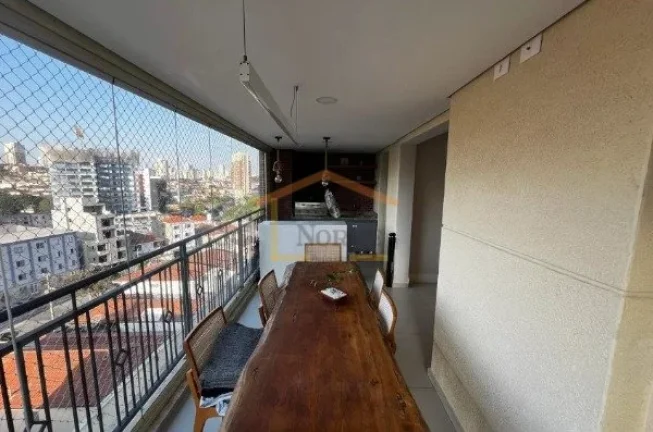 Imagem Apartamento com 92 m², com 2 dormitórios, sendo 1 suite, possibilidade de terceiro dormitório rev...