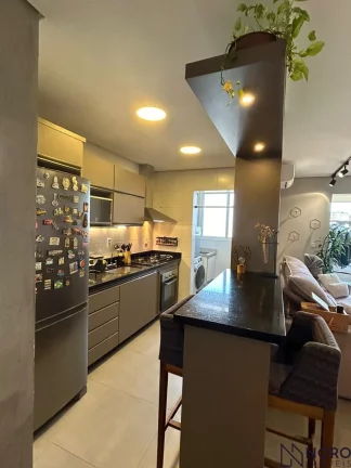 Imagem Apartamento Semimobiliado de 2 Dormitórios com Suíte no Edifício Vivaz