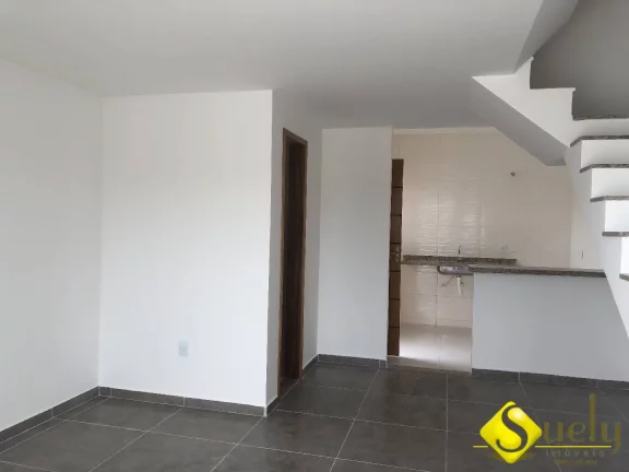 Imagem Lindo sobrado em terreno de esquina com dois quartos!