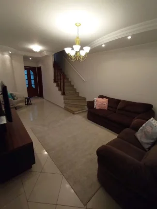 Sobrado com 3 Quartos à Venda, 121 m² em Jardim Textil - São Paulo