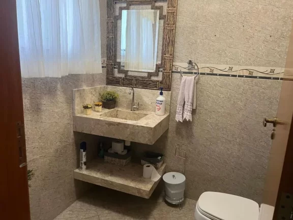 Imagem Sobrado com 4 dormitórios à venda, 362 m² por R$ 1.800.000,00 - Vila Romanópolis - Ferraz de Vasconcelos/SP