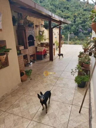 Imagem Casa para Venda em Teresópolis / RJ no bairro Vale Feliz