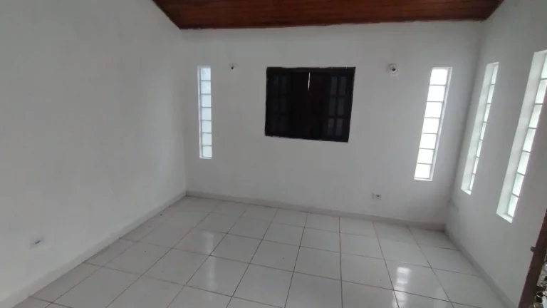 Imagem CASA PARA VENDA E/OU LOCAÇÃO NO BAIRRO INDAIÁ - CARAGUATATUBA