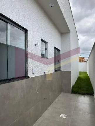 Imagem CASA 3/4 SENDO UMA SUITE NA MANGABEIRA