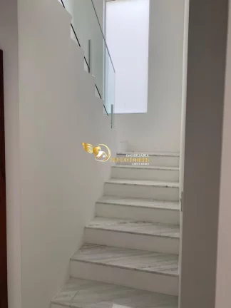 Imagem CASA À VENDA MODERNA E CHARMOSA-RECÉM CONSTRUÍDA COM VISTA PARA A NATUREZA EM CONDOMÍNIO FECHADO EM UBATUBA-SP