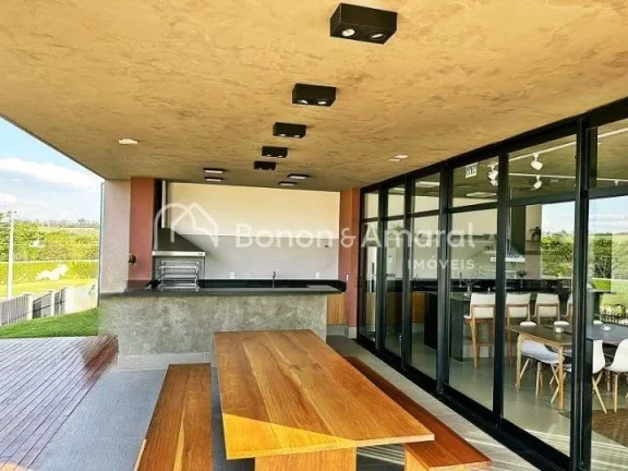 Imagem Maravilhosa casa em construção no Condomínio Arborais. A residência conta com 3 suítes todas co...