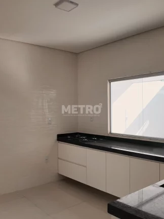 Imagem Casa à venda, PADRE JOSE DE CASTRO, 3 4, sendo 01 suite, Sala ampla