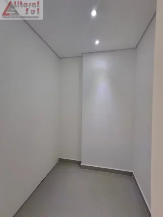 Imagem Apartamento de Luxo na Praia Grande-SP, Bairro Tupi 2 Quartos, 2 Suítes, 1 Sala, 3 Banheiros, 1 Vaga de Garagem 95,02m² de Área