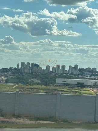 Terreno à Venda, 260 m² em Residencial Jatibela - Campinas