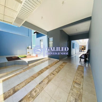 Imagem VENDA SOBRADO NO JUNDIAI MIRIM - Com 210m² - 03 dorms - 03 banheiros - Área de churrasqueira - 04 vagas de garagem - Fino acabamento.