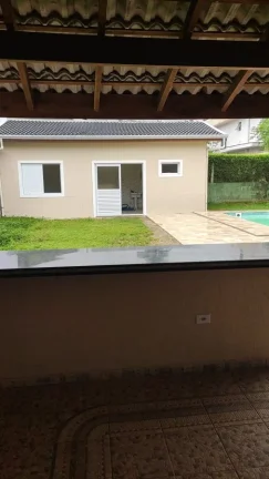 Imagem Casa em Condomínio para Venda em Ubatuba / SP no bairro Horto Florestal