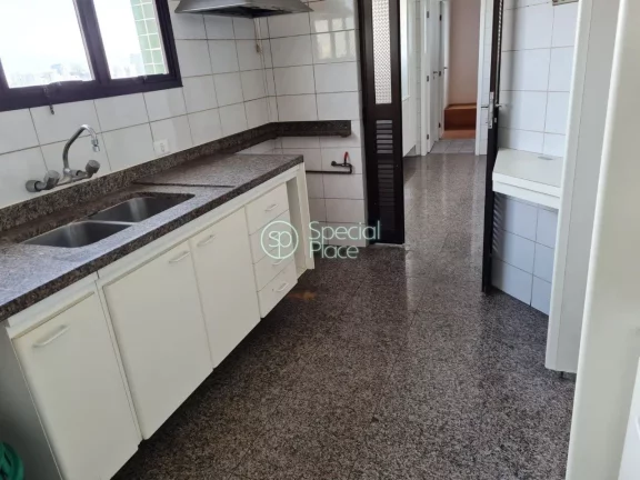 Imagem Apartamento em Moema possui 02 dormitórios, sendo 01 suíte e 04 vagas. Um ótimo imóvel para quem...