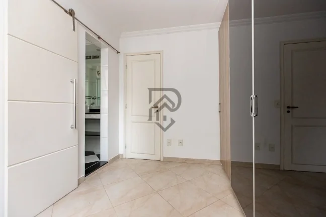 Imagem Apartamento Moema andar alto proximo metrô