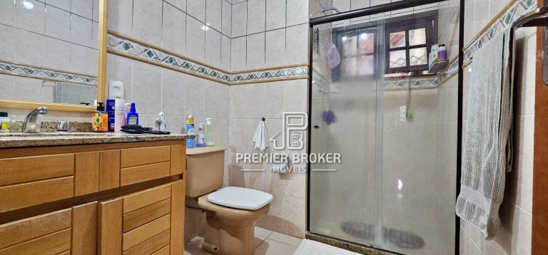 Imagem Casa à venda, 265 m² por R$ 990.000,00 - Vargem Grande - Teresópolis/RJ