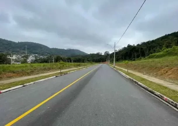 Imagem Lote com 264m2 com terraplanagem em Blumenau- SC