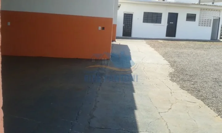 Imagem Casa Comercial - Ribeirão Preto - Jardim Palma Travassos - Região Leste