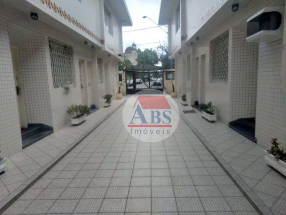 Imagem Casa com 2 dormitórios à venda, 92 m² por R$ 400.000,00 - Encruzilhada - Santos/SP