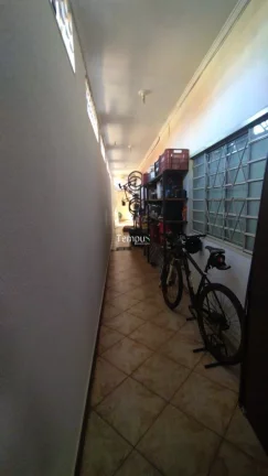 Imagem Casa Terrea, 4 quartos, piscina e churrasqueira, em Setor Bueno, Goiânia/GO