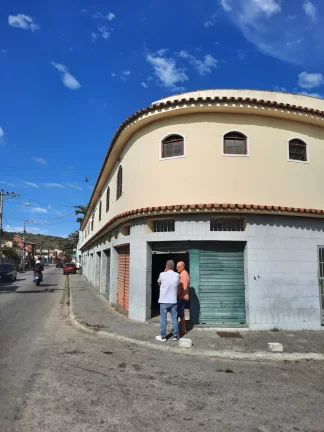 Loja COMERCIAL em Cabo Frio - RJ, Jacaré