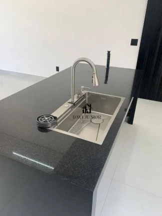 Imagem Casa com 3 dormitórios à venda, 108 m² por R$ 805.600,00 - Condomínio Terras de São Francisco - Sorocaba/SP