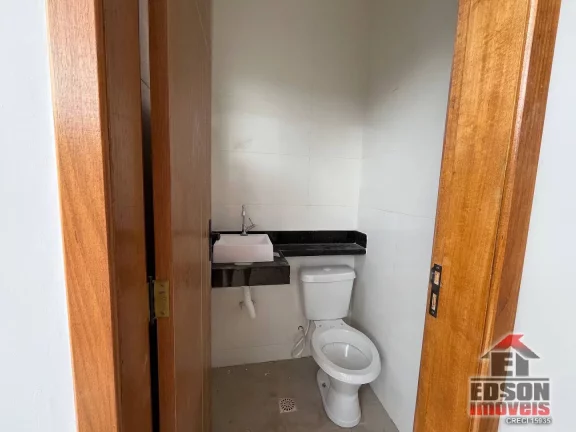 Imagem Casa 3 Quartos, Suíte, Churrasqueira no São Bento da Lagoa em Itaipuaçu.