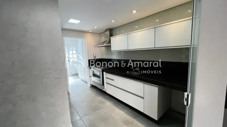 Imagem Sobrado incrível, com 240m² de puro conforto: 4 quartos (2 suítes), espaço gourmet, piscina, chu...