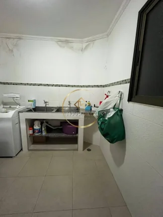 Imagem Cobertura Duplex, 4 dormitórios ( 1 suíte), Edf. Carolina, Jardim Satélite.