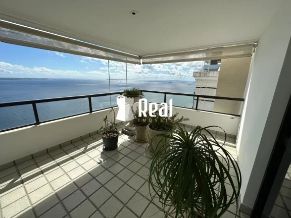 Imagem Píer e Teleférico com Acesso Privativo ao Mar