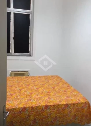 Imagem Apartamento 3 Quartos Frente Praça – Reformado em Copacabana, 80m², Posto 5