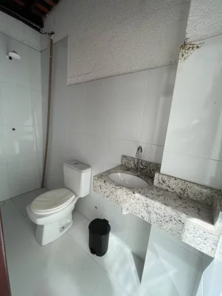Imagem Casa Duplex à venda com 2 suítes, 4 salas e 6 Wc - Confira!