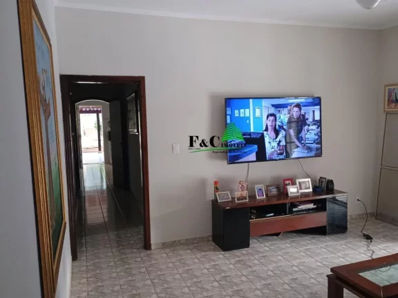 Imagem Chácara para Venda em Limeira, Área Rural de Limeira, 4 dormitórios, 1 suíte, 1 banheiro, 4 vagas