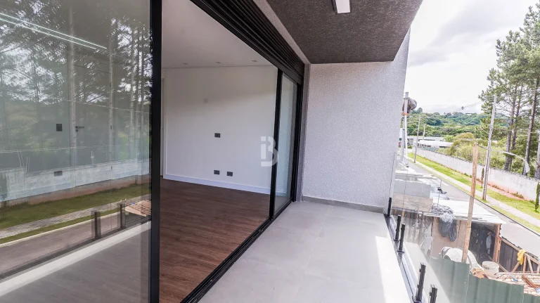 Imagem Casa em Condomínio em Santa Cândida, Curitiba/PR