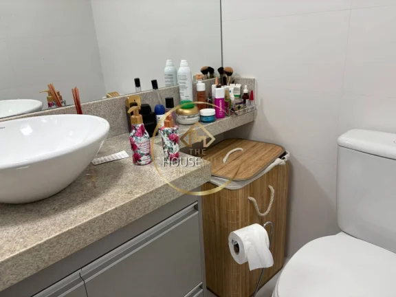 Imagem Apartamento 3 Dormitórios (1 suíte), 2 vagas, Adriático, Pq. Industrial.