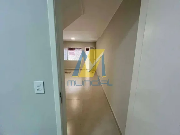 Imagem Sobrado à venda com 3 dormitórios (1 suíte)