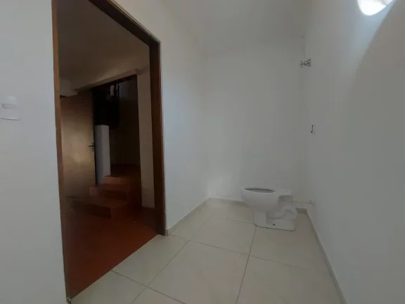 Imagem Casa Térrea para Locação Comercial na Granja Viana