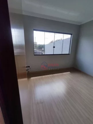 Imagem Casa com 3 dormitórios à venda em Araucária/PR