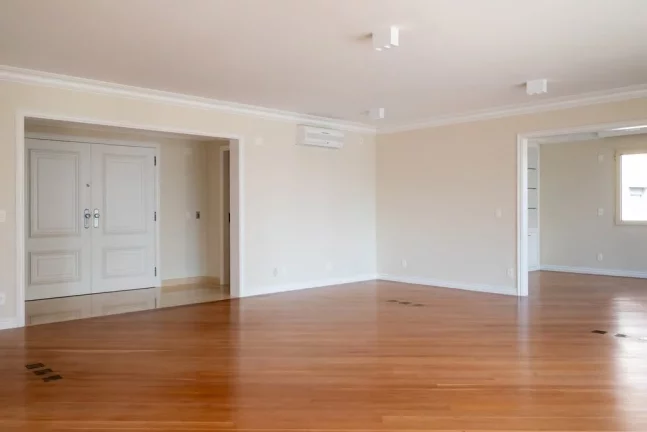 Imagem Luxury 3 Bedroom Apartment for Sale in São Paulo - Jardim Paulistano 3 Suites, 4 Bathrooms, 3 Parking Spaces, 278m² Area