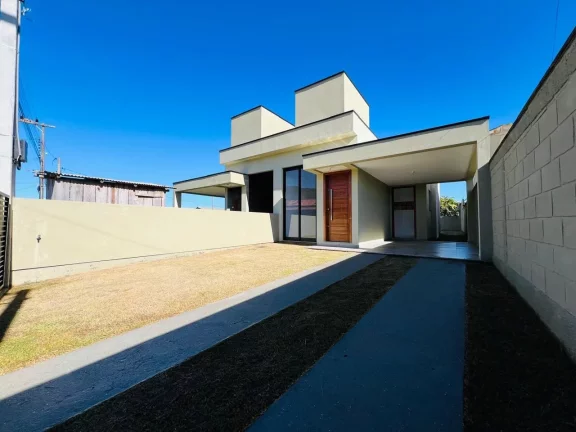 CASA RESIDENCIAL em PAULO LOPES - SC, AREIAS