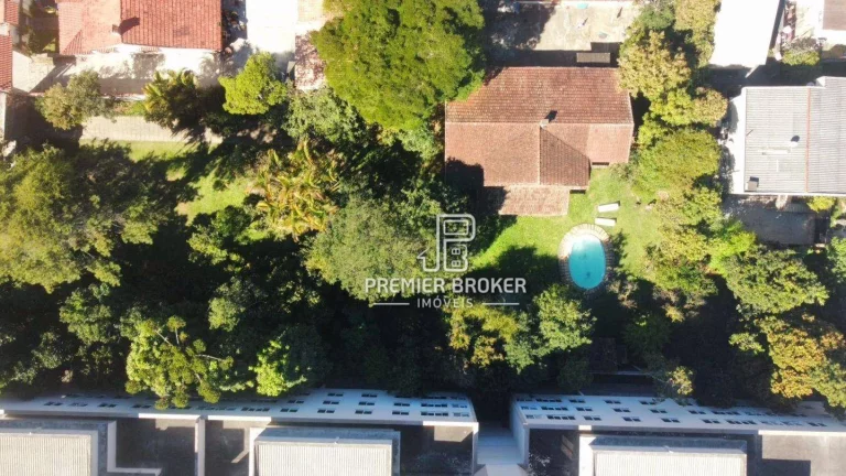 Imagem Terreno à venda, 2292 m² por R$ 3.899.900,00 - Vale do Paraíso - Teresópolis/RJ