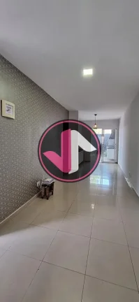 Imagem Casa à Venda no Condomínio Rio Manso  Cuiabá/MT Diferenciais do imóvel: Casa de esquina 84 m²...