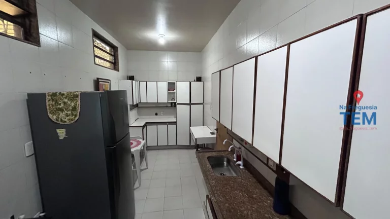Imagem Casa Comercial na Freguesia