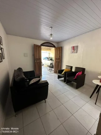 Imagem Casa no Aeroporto - Charme e Conforto em Aracaju | Imóvel 3/4 com Suíte e 2 Vagas de Garagem