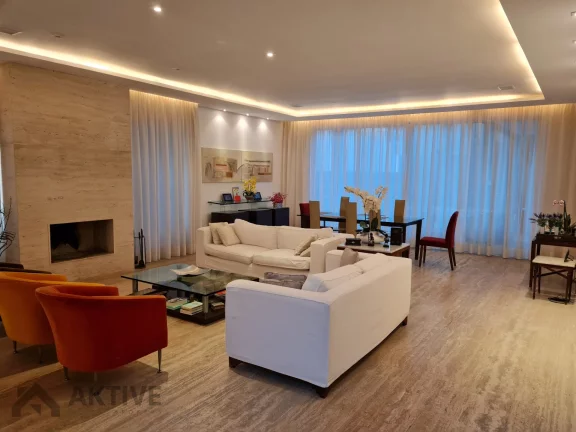 Imagem Casa de Condomínio em Alphaville - Santana de Parnaíba, SP