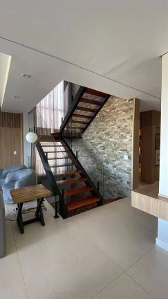 Imagem Sobrado Luxuoso