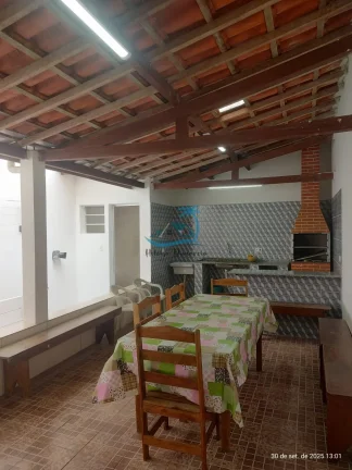 Sobrado com 3 dormitórios a venda no Perequê-Açu - Ubatuba