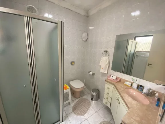 Imagem Sobrado com 4 dormitórios à venda, 463 m² por R$ 1.300.000,00 - Vila Paiva - Suzano/SP