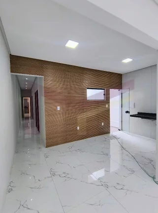 Imagem Casa 3/4 sendo 1 suite na Mangabeira