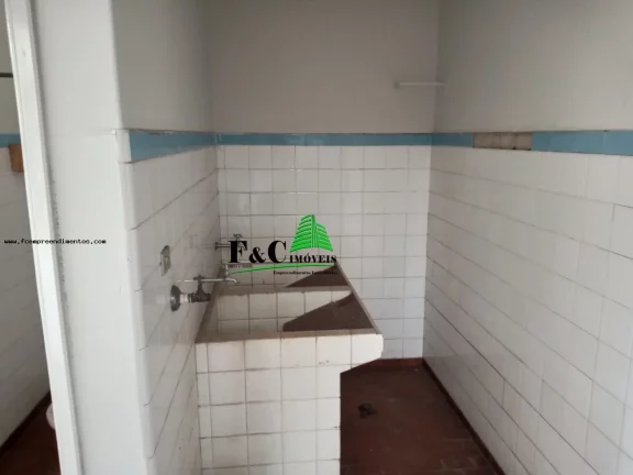 Imagem Casa para Locação em Limeira, Vila Cristóvam, 3 dormitórios, 3 banheiros, 1 vaga